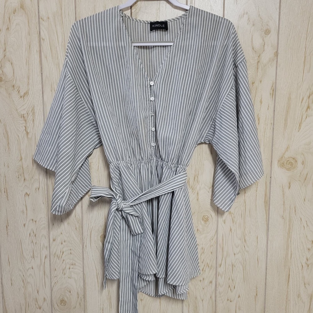 Kindle Stripe Flowy Romper M